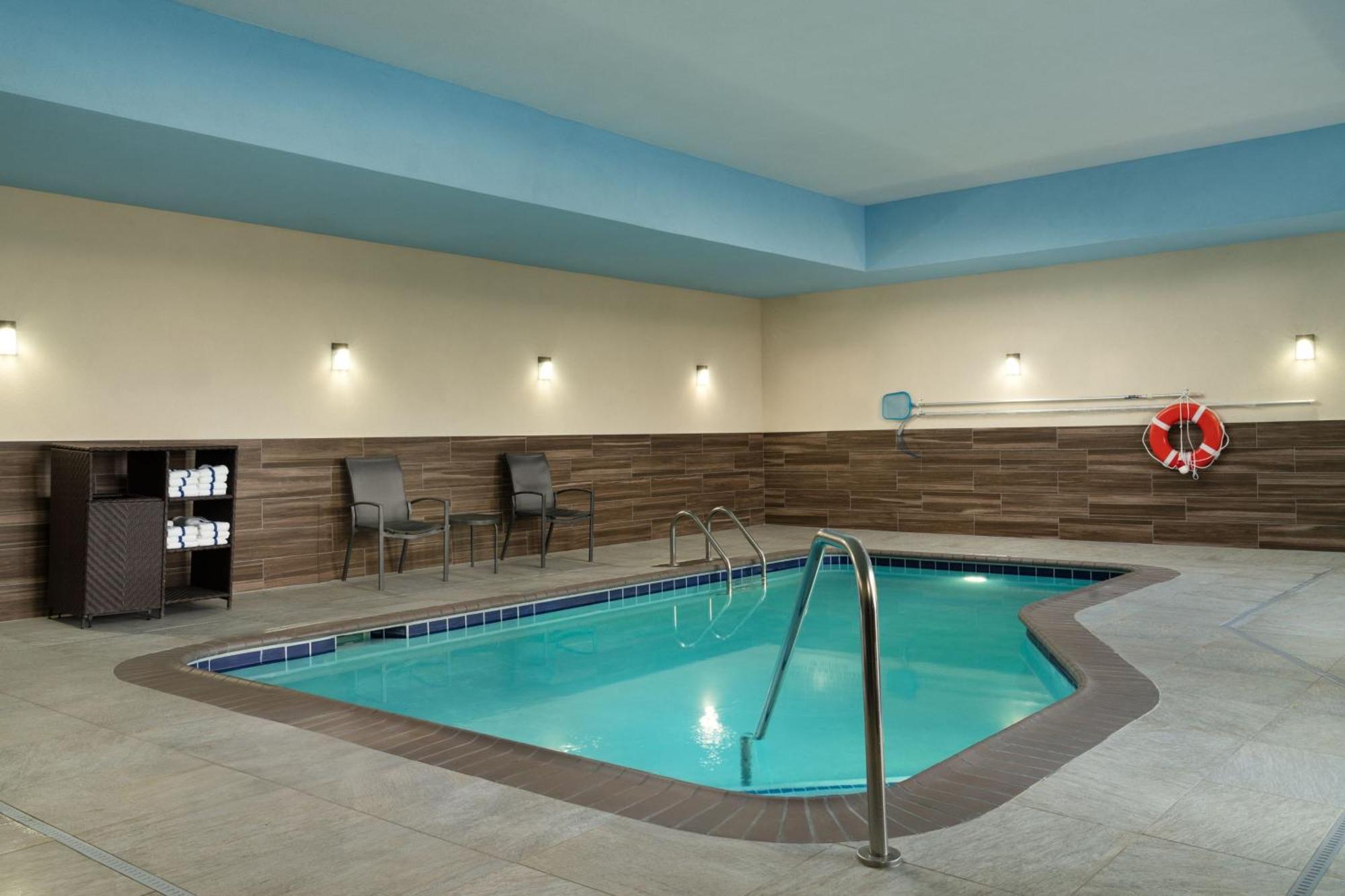 Fairfield Inn & Suites By Marriott London Eksteriør billede