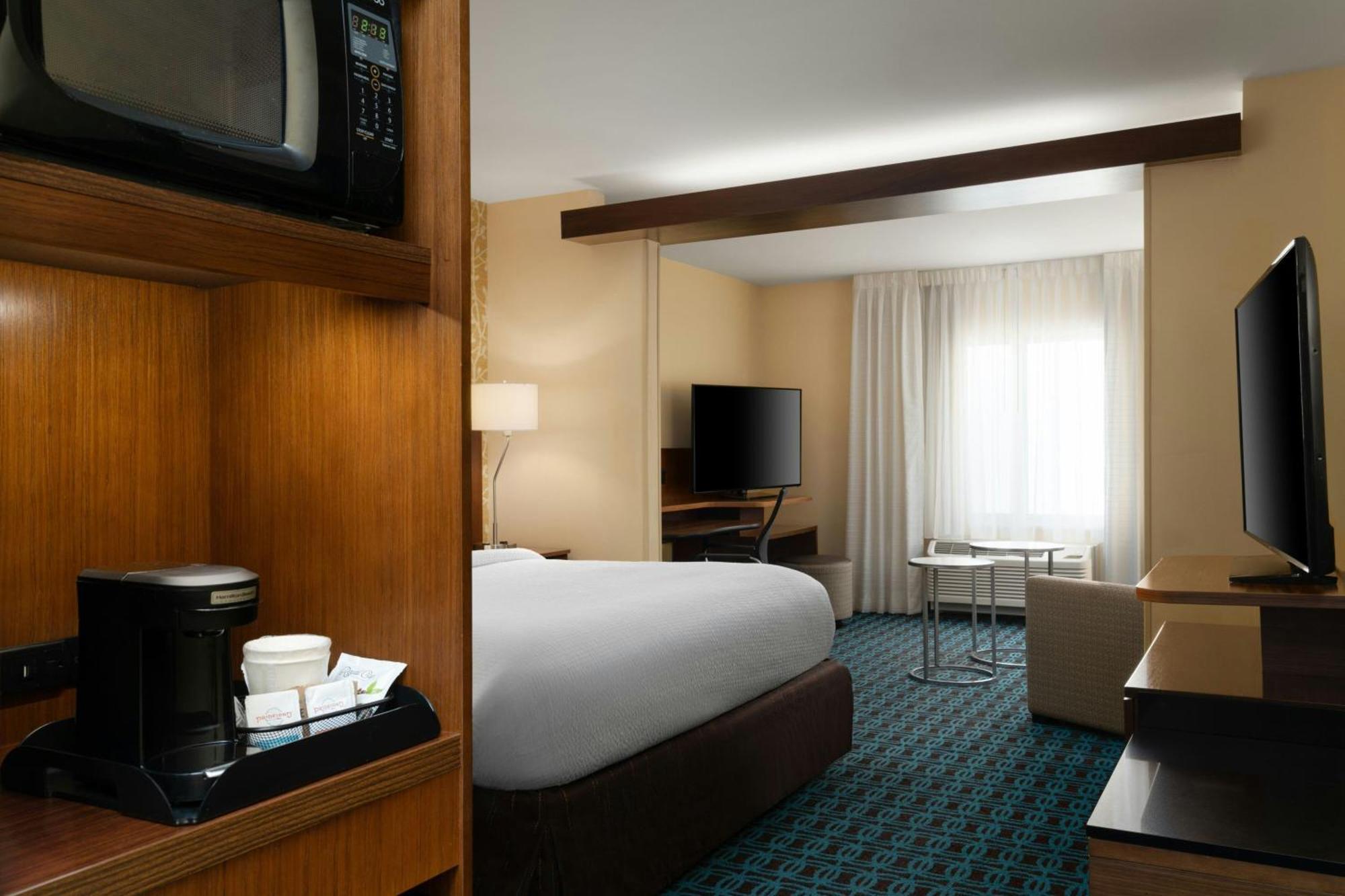 Fairfield Inn & Suites By Marriott London Eksteriør billede