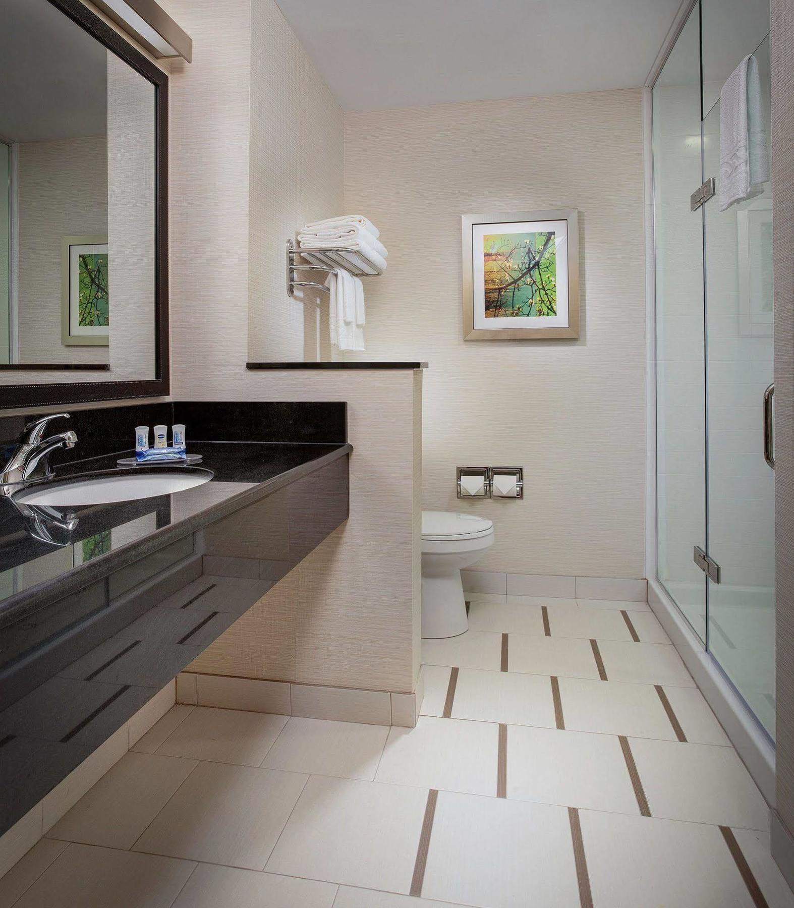 Fairfield Inn & Suites By Marriott London Eksteriør billede